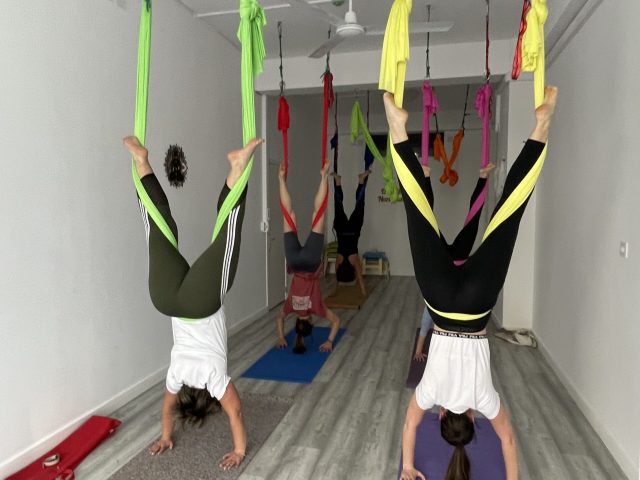 Air Yoga| Yoga Suspenso